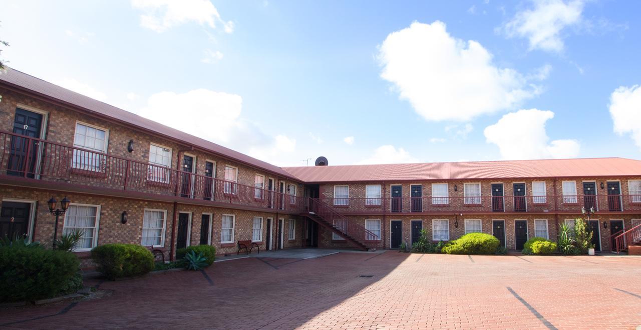Old Willyama Motor Inn Broken Hill Kültér fotó